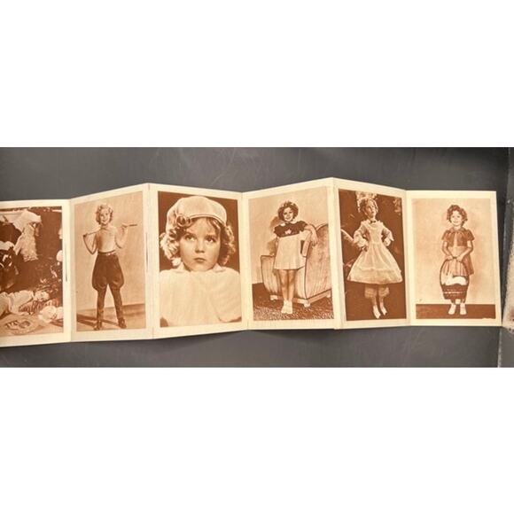 1930's Spanish Shirley Temple Photo Album Fold Out 30 Photos, Heidi, Curly Top - Picture 6 of 9